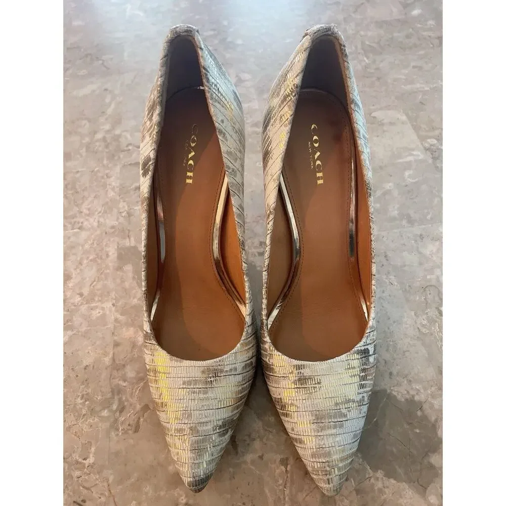 COACH New York‎ Harlee Gold Snakeskin Pumps Pointed Toe Heels Size 8.5 B